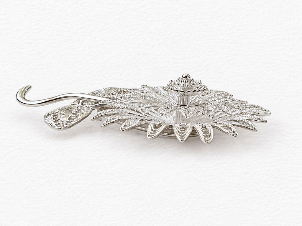 Handcrafted silver floral brooch front