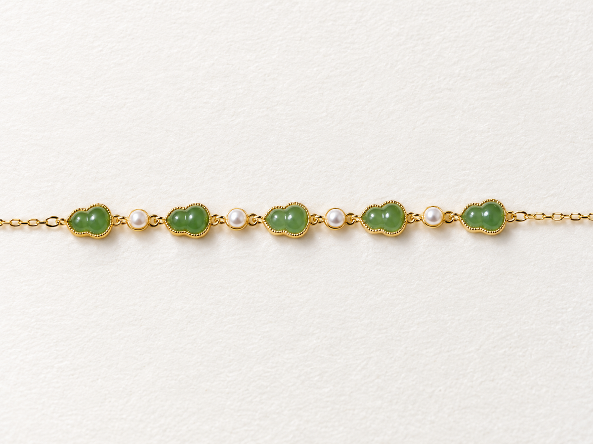 Hetian Jade Jewelry 02 detail 2