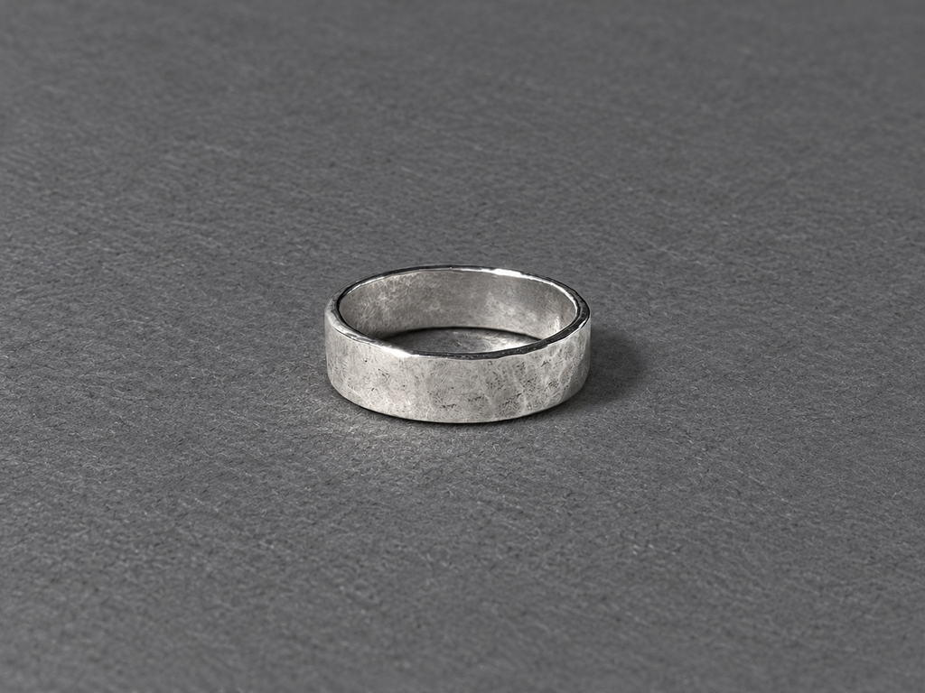 Silver hammered ring