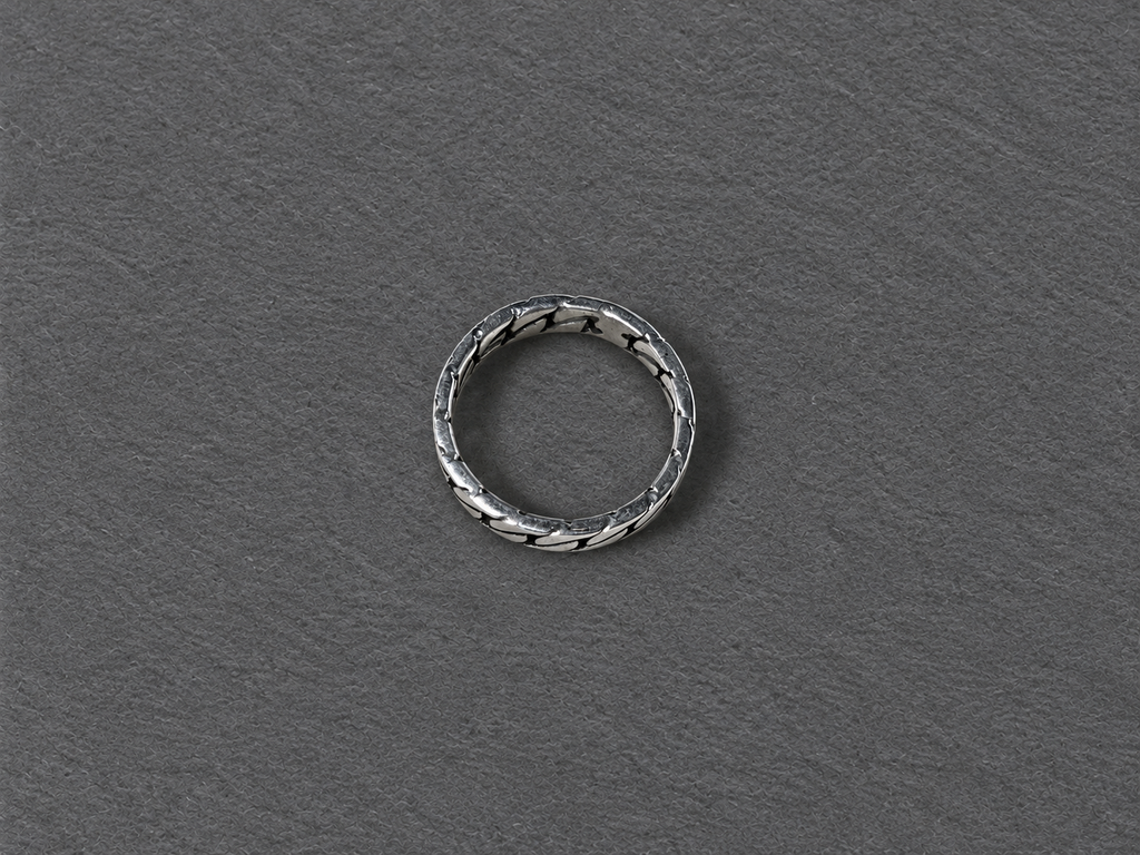 Silver woven ring
